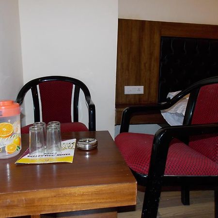 מוסורי Valley View Hotel מראה חיצוני תמונה
