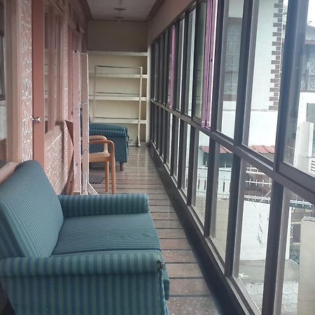 מוסורי Valley View Hotel מראה חיצוני תמונה