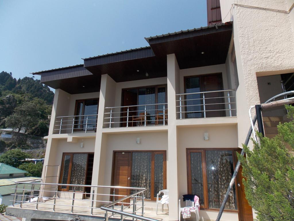 מוסורי Valley View Hotel חדר תמונה
