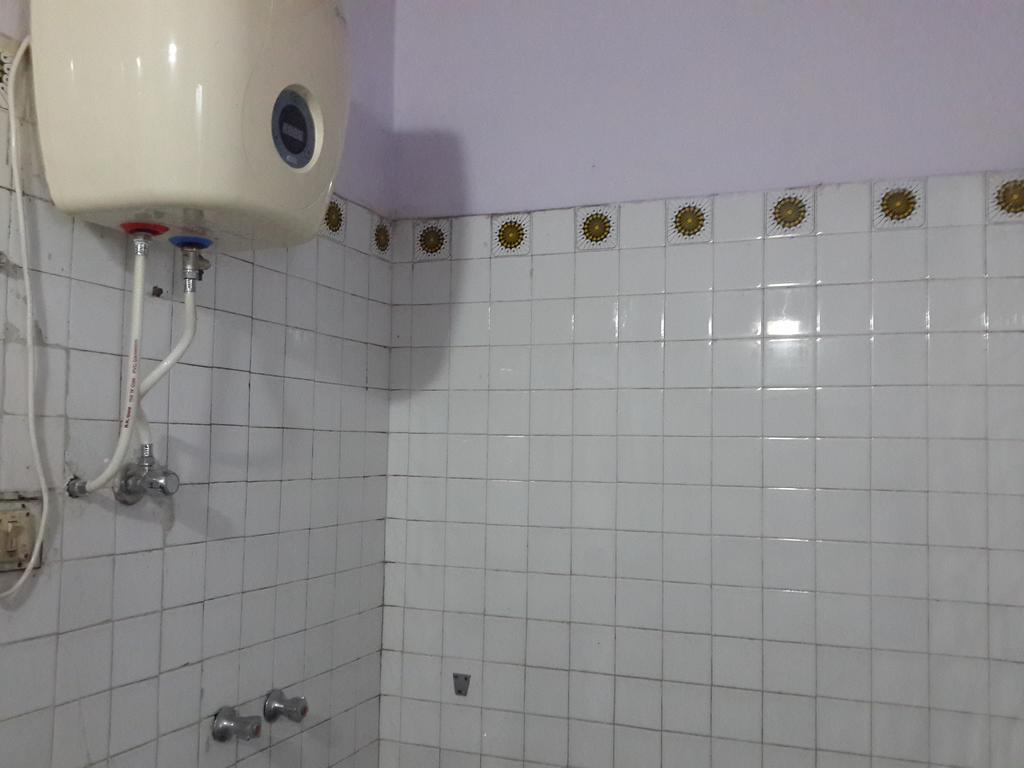 מוסורי Valley View Hotel מראה חיצוני תמונה