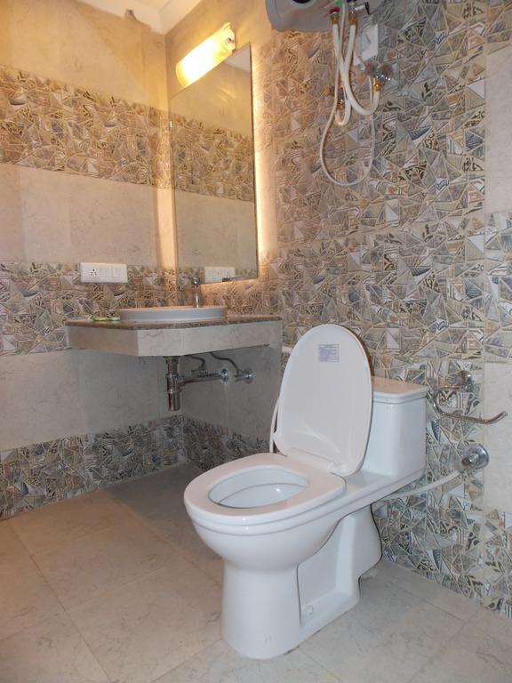 מוסורי Valley View Hotel חדר תמונה