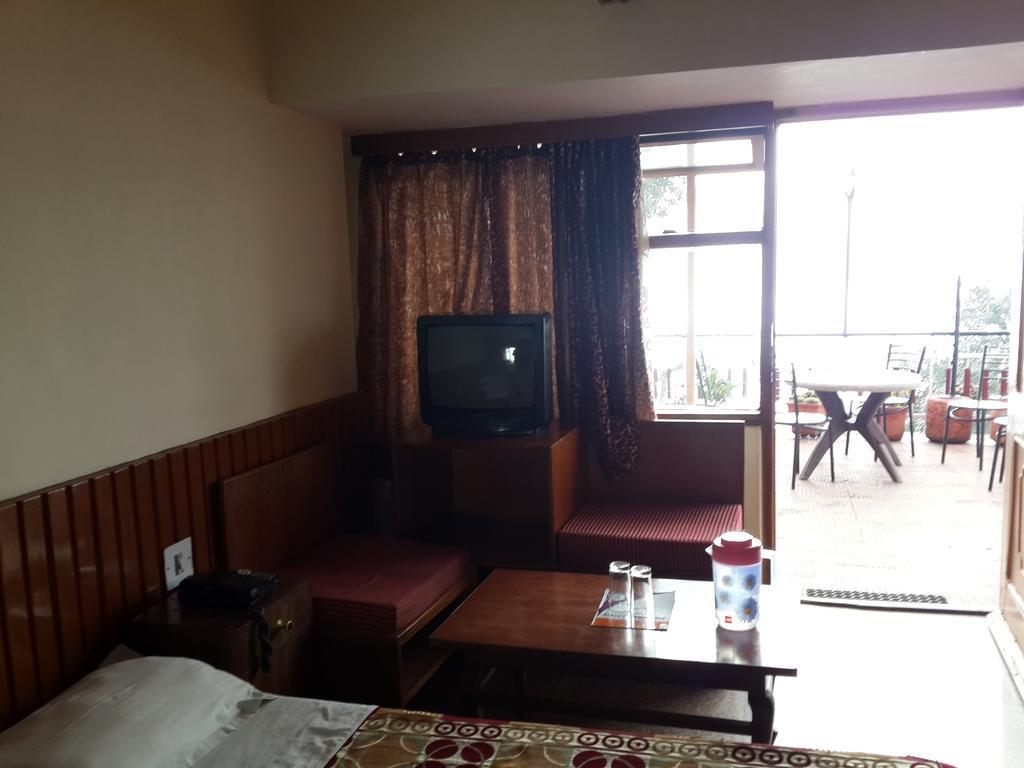 מוסורי Valley View Hotel מראה חיצוני תמונה